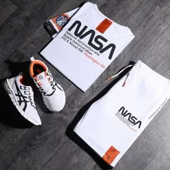 Acheter ⌛ Tee 👚 Shirt Space Exploration Avec Patch Et Broderie 355 Blanc de Final Club 🥰 7 Acheter ⌛ Tee 👚 Shirt Space Exploration Avec Patch Et Broderie 355 Blanc de Final Club 🥰 -Final Club Soldes final club 212666 FINAL 355 20200506T145631 03