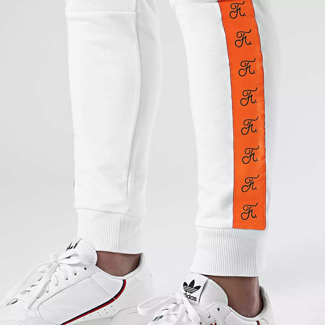 Offres 🎁 Pantalon Jogging Space Exploration 360 Blanc de Final Club 😀 4 Offres 🎁 Pantalon Jogging Space Exploration 360 Blanc de Final Club 😀 – Image 2