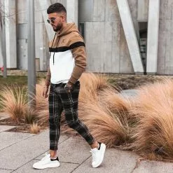 Offres ⭐ Sweat Capuche Tricolore Avec Broderie 443 Blanc Noir Camel de Final Club 👏 -Final Club Soldes final club 236898 FINAL 443 20210727T082822 05