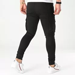 Les meilleures critiques de 🧨 Pantalon Cargo Skinny 536 Noir de Final Club ✨ 13 Les meilleures critiques de 🧨 Pantalon Cargo Skinny 536 Noir de Final Club ✨ -Final Club Soldes final club 244751 FINAL 536 20210225T154323 04