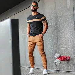 Offres 🎉 Tee 👕 Shirt Bicolore Avec Broderie 442 Camel Noir de Final Club 🔥 -Final Club Soldes final club 246271 FINAL 442 TPDT 20210818T090729 06