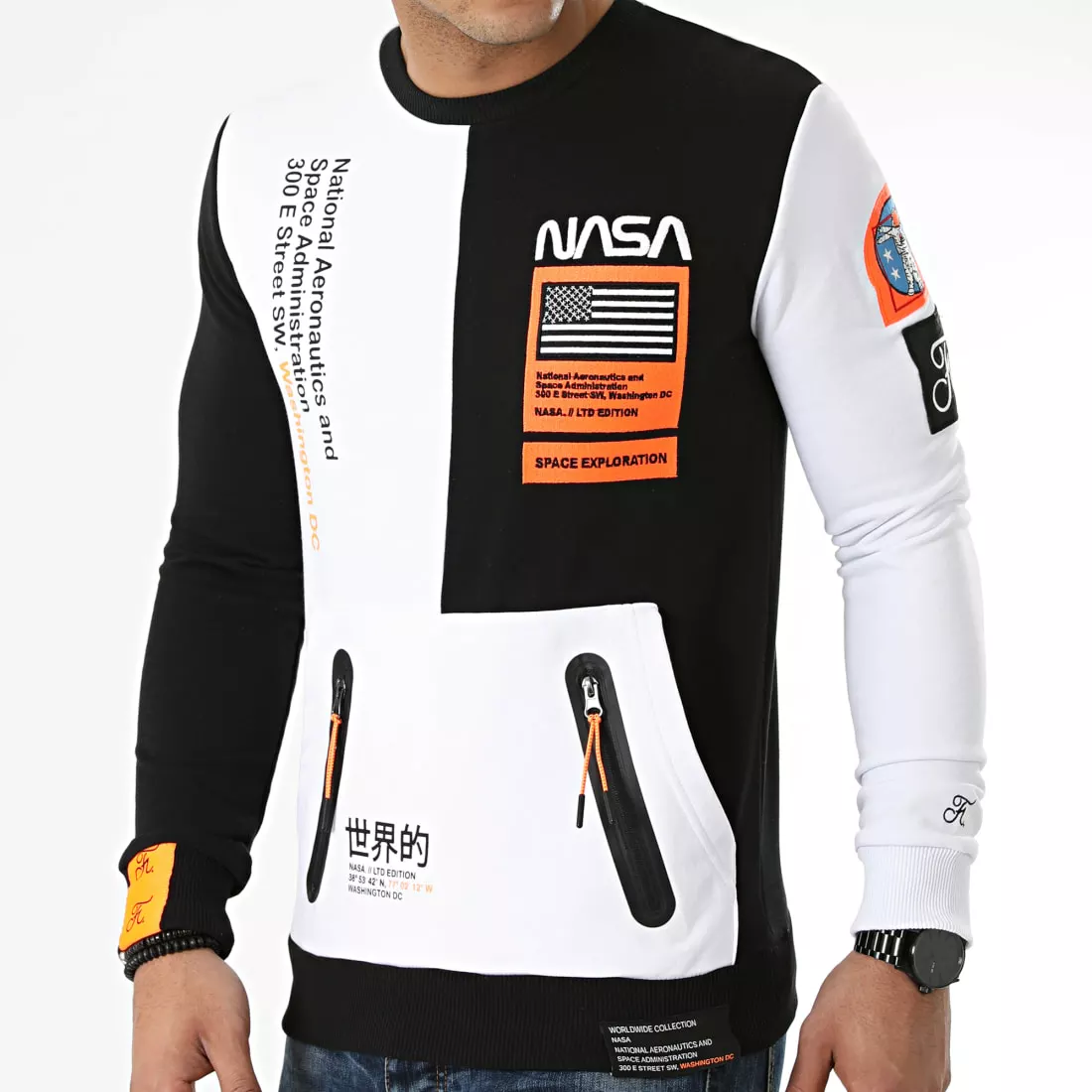 Nouveau ✔️ Sweat Crewneck Nasa Half Limited Edition Noir Blanc Détails Orange Fluo de Final Club ⌛ 3 Nouveau ✔️ Sweat Crewneck Nasa Half Limited Edition Noir Blanc Détails Orange Fluo de Final Club ⌛