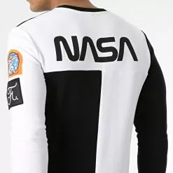 Nouveau ✔️ Sweat Crewneck Nasa Half Limited Edition Noir Blanc Détails Orange Fluo de Final Club ⌛ 10 Nouveau ✔️ Sweat Crewneck Nasa Half Limited Edition Noir Blanc Détails Orange Fluo de Final Club ⌛ -Final Club Soldes final club 249671 FINAL 564 20210319T083841 04