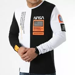 Meilleure vente ⌛ Tee 👕 Shirt Manches Longues Nasa Half Limited Edition Noir Blanc Détails Orange Fluo de Final Club 😉 -Final Club Soldes final club 249674 FINAL 567 20210319T083923 03
