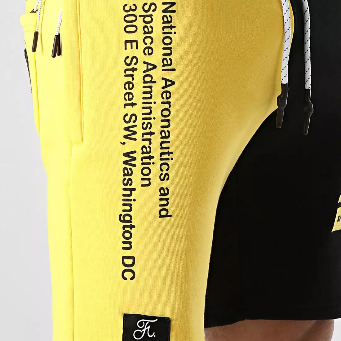 Le moins cher ❤️ Short Jogging Half Colors Limited Edition Noir Jaune de Final Club ⭐ 4 Le moins cher ❤️ Short Jogging Half Colors Limited Edition Noir Jaune de Final Club ⭐ – Image 2