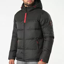 Les meilleures critiques de 🧨 Doudoune Capuche Premium Puffer Jacket Noir Rouge de Final Club 👏 -Final Club Soldes final club 269503 FAB FINAL 1150510 0003 20211108T080029 03