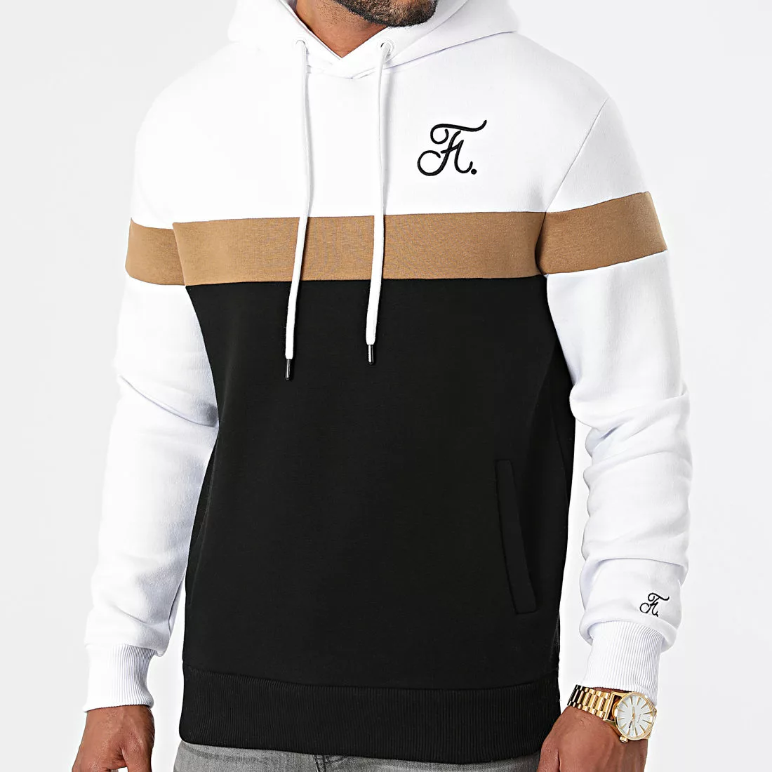 Offres 🧨 Sweat Capuche Tricolore Avec Broderie 444 Blanc Camel Noir de Final Club 👍 3 Offres 🧨 Sweat Capuche Tricolore Avec Broderie 444 Blanc Camel Noir de Final Club 👍