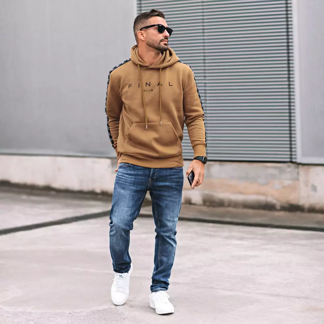 Sortie 🥰 Sweat Capuche A Bandes Avec Broderie 778 Camel de Final Club 💯 6 Sortie 🥰 Sweat Capuche A Bandes Avec Broderie 778 Camel de Final Club 💯 – Image 4