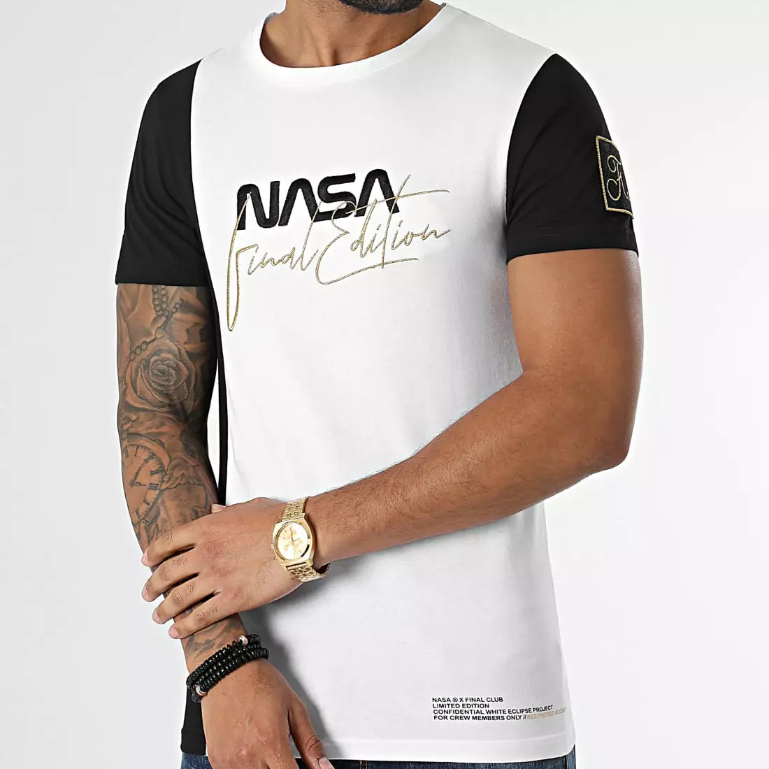 Vente flash 👍 Tee 👕 Shirt Nasa Final Edition Noir Blanc Détails Or de Final Club ❤️ 3 Vente flash 👍 Tee 👕 Shirt Nasa Final Edition Noir Blanc Détails Or de Final Club ❤️