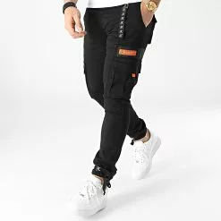 Remise 🔥 Pantalon Cargo Skinny Fit 718 Noir de Final Club 🛒 -Final Club Soldes final club 287221 FAB FINAL 718 20220204T084915 03