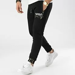 Le moins cher 😍 Pantalon Jogging Nasa Final Edition Noir Blanc Détails Or de Final Club 🔥 -Final Club Soldes final club 290293 FINAL 817 20220121T153411 03