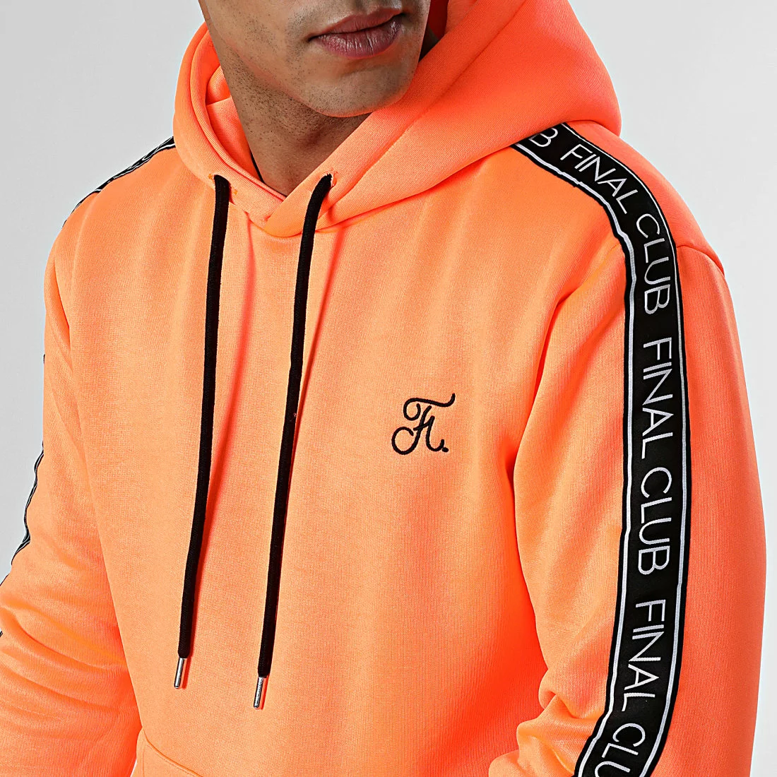 Meilleure affaire ⌛ Sweat Capuche Premium A Bandes 728 Orange Fluo de Final Club ❤️ 4 Meilleure affaire ⌛ Sweat Capuche Premium A Bandes 728 Orange Fluo de Final Club ❤️ – Image 2