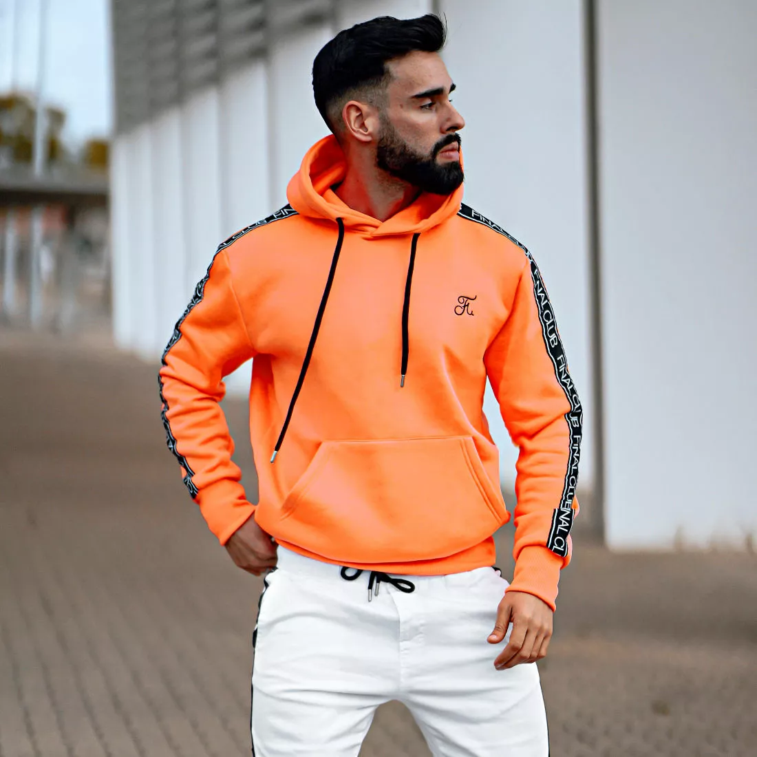 Meilleure affaire ⌛ Sweat Capuche Premium A Bandes 728 Orange Fluo de Final Club ❤️ 6 Meilleure affaire ⌛ Sweat Capuche Premium A Bandes 728 Orange Fluo de Final Club ❤️ – Image 4