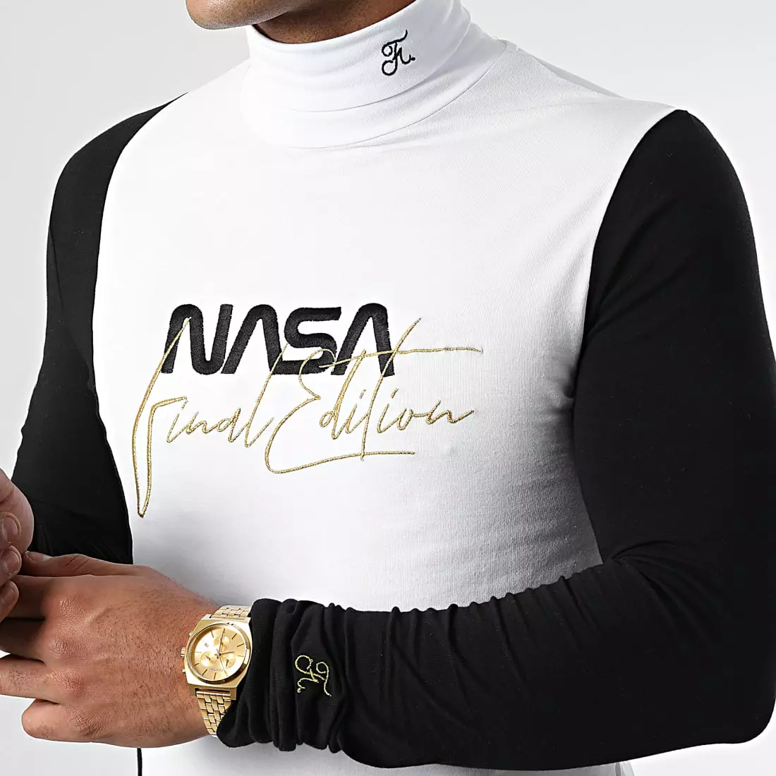 De gros 🛒 Tee 👚 Shirt Col Roulé Manches Longues Final Edition 845 Noir Blanc Détails Or de Final Club 🔔 4 De gros 🛒 Tee 👚 Shirt Col Roulé Manches Longues Final Edition 845 Noir Blanc Détails Or de Final Club 🔔 – Image 2