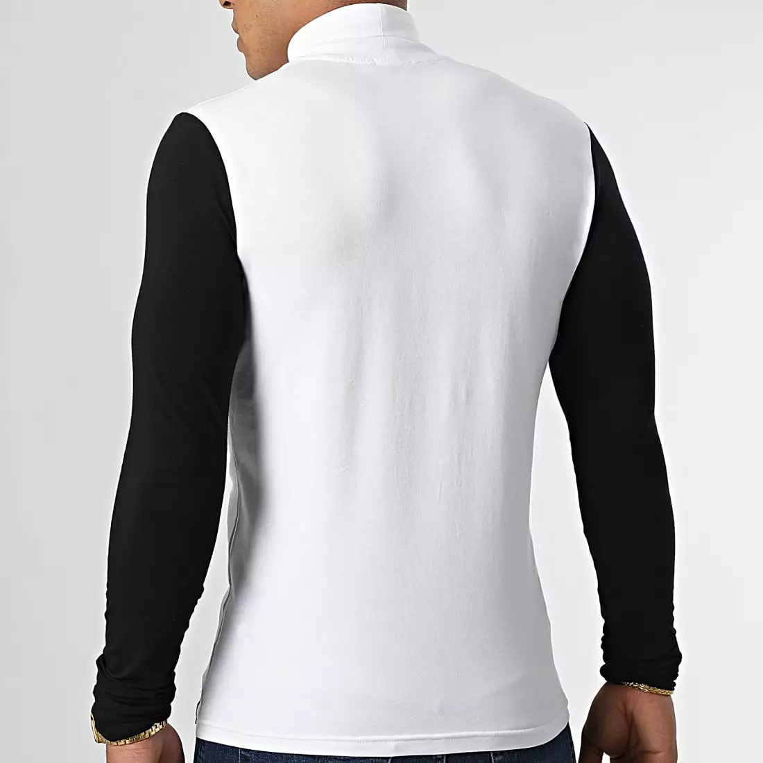 De gros 🛒 Tee 👚 Shirt Col Roulé Manches Longues Final Edition 845 Noir Blanc Détails Or de Final Club 🔔 6 De gros 🛒 Tee 👚 Shirt Col Roulé Manches Longues Final Edition 845 Noir Blanc Détails Or de Final Club 🔔 – Image 4