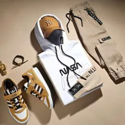 Meilleur prix 🛒 Sweat Capuche Nasa Final Edition 847 Blanc Beige de Final Club 😀 -Final Club Soldes final club 292341 FINAL 847 20220224T084006 05