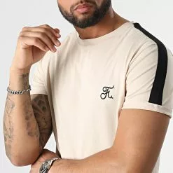 Les meilleures critiques de 🥰 Tee 👕 Shirt Oversize Premium A Bande 911 Beige de Final Club ✨ -Final Club Soldes final club 303137 FINAL 911 20220419T145202 01